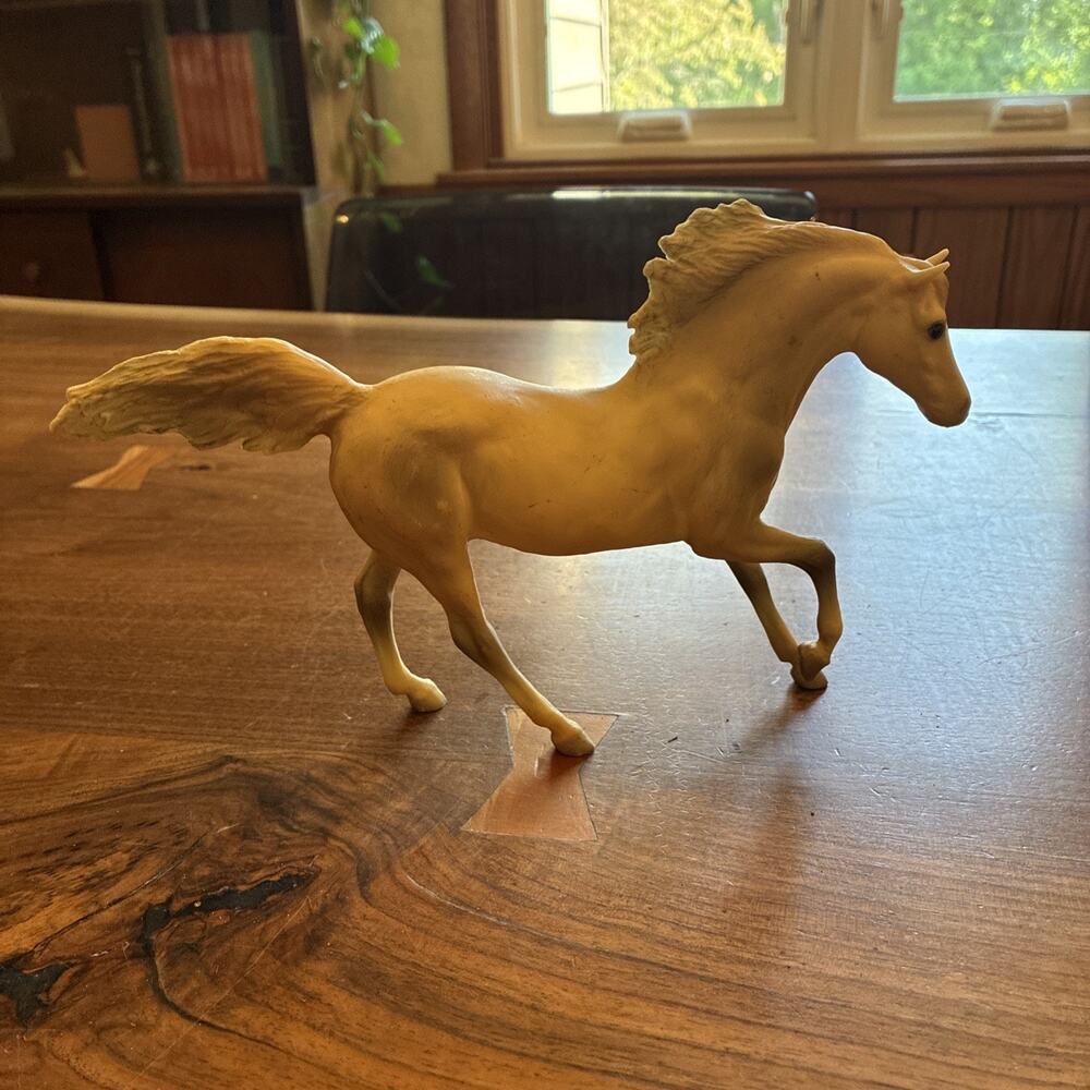 Breyer Classic Cloud's Legacy‎ Cremello Andalusian Stallion Horse 1225 Retired